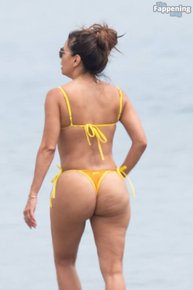 Eva Longoria Displays Her Sexy Booty on the Beach in Marbella (28 Photos) - #26