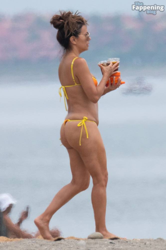 Eva Longoria Displays Her Sexy Booty on the Beach in Marbella (28 Photos) - #20