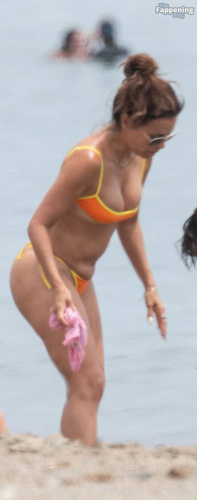 Eva Longoria Displays Her Sexy Booty on the Beach in Marbella (28 Photos) - #21