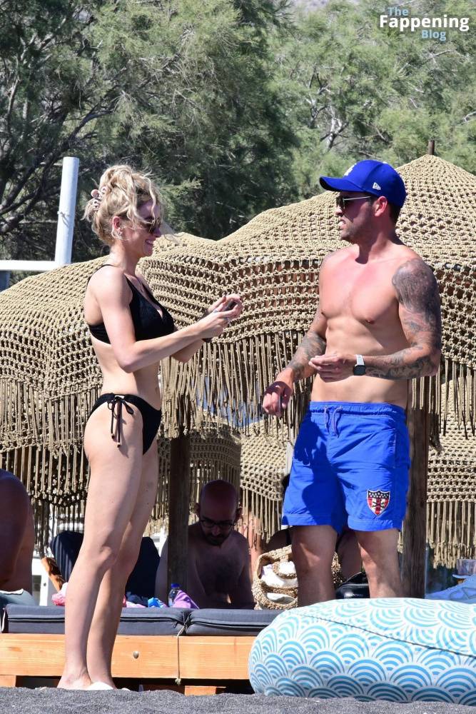 Katie McGlynn Stuns in a Black Bikini as She Hits the Beach in Santorini (29 Photos) - #15