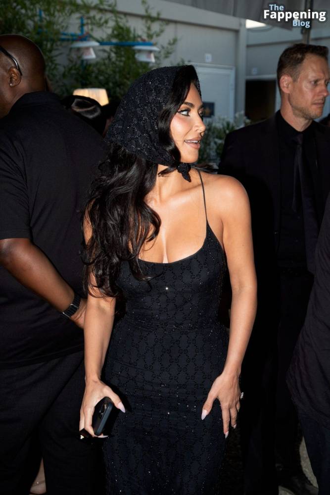 Kim Kardashian Shows Off Her Assets at Andrea Bocelli’s Concert (14 Photos) - #10