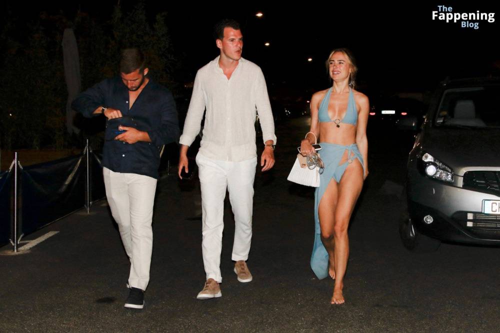 Kimberley Garner Displays Her Sexy Figure in Saint Tropez (14 Photos) - #6