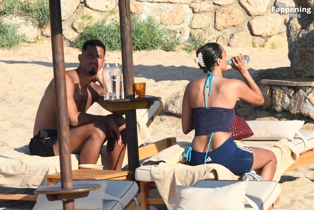 Sandra Shehab & William Saliba Take a Break in Sardinia (66 Photos) - #20