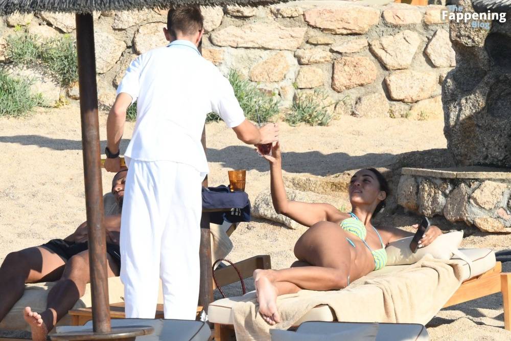 Sandra Shehab & William Saliba Take a Break in Sardinia (66 Photos) - #18