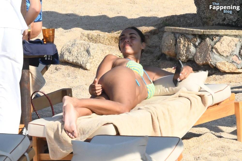 Sandra Shehab & William Saliba Take a Break in Sardinia (66 Photos) - #4