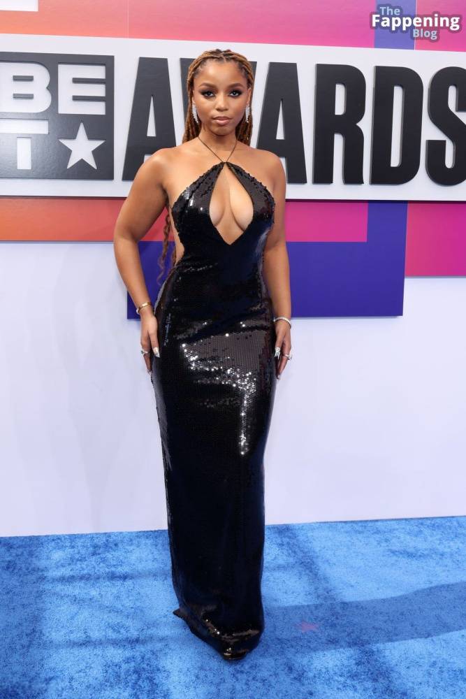 Chloe Bailey Shows Off Her Big Boobs at the BET Awards 2024 (49 Photos) - #26