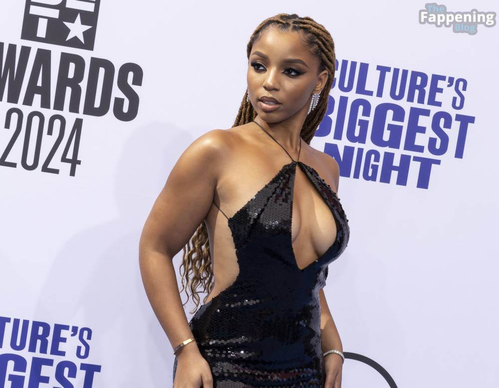 Chloe Bailey Shows Off Her Big Boobs at the BET Awards 2024 (49 Photos) - #8