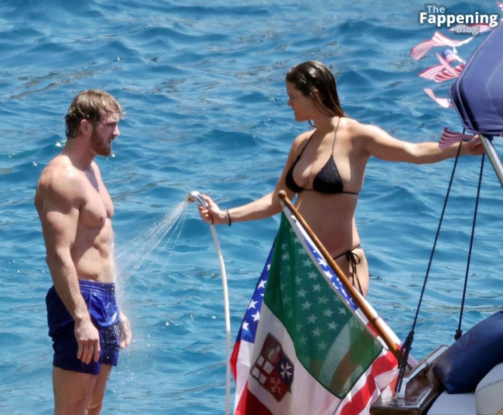 Nina Agdal & Logan Paul Celebrate July the 4th Independence Day in Capri (45 Photos) - #21