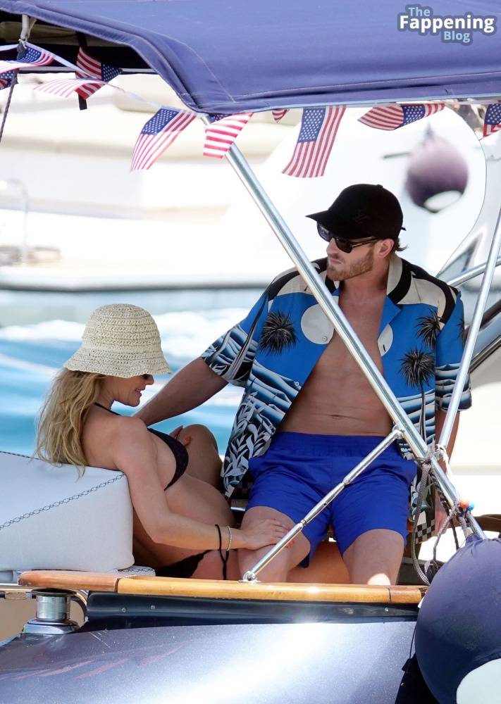 Nina Agdal & Logan Paul Celebrate July the 4th Independence Day in Capri (45 Photos) - #7