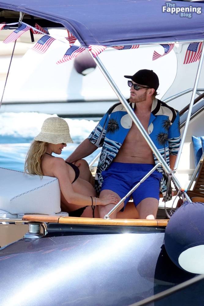 Nina Agdal & Logan Paul Celebrate July the 4th Independence Day in Capri (45 Photos) - #6