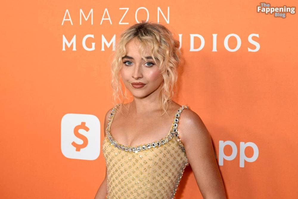 Sabrina Carpenter Attends Variety’s 2024 Power of Young Hollywood (40 Photos) - #26