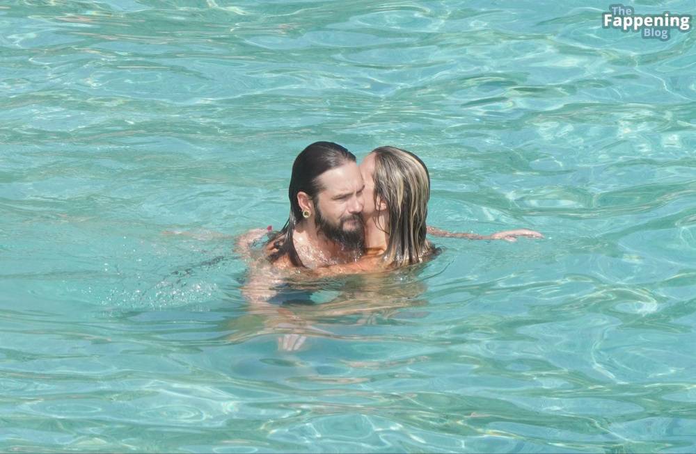 Heidi Klum Enjoys a Blissful Beach Getaway in St. Barts with Her Boyfriend (66 Nude Photos) - #4