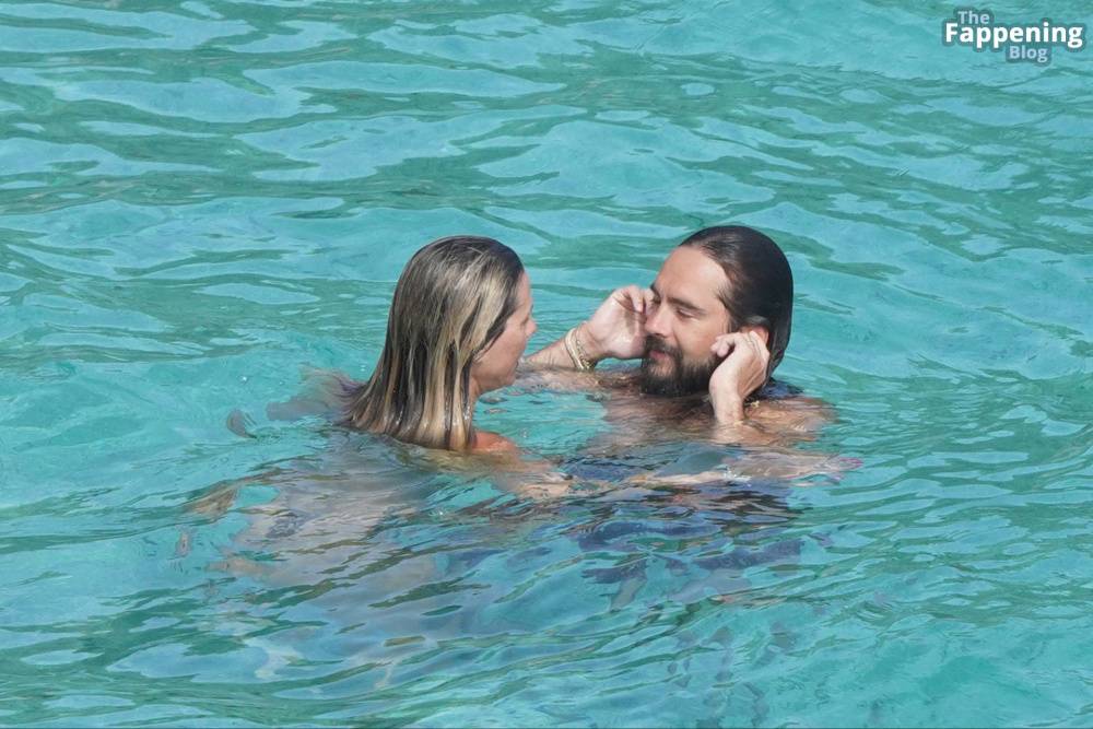 Heidi Klum Enjoys a Blissful Beach Getaway in St. Barts with Her Boyfriend (66 Nude Photos) - #21