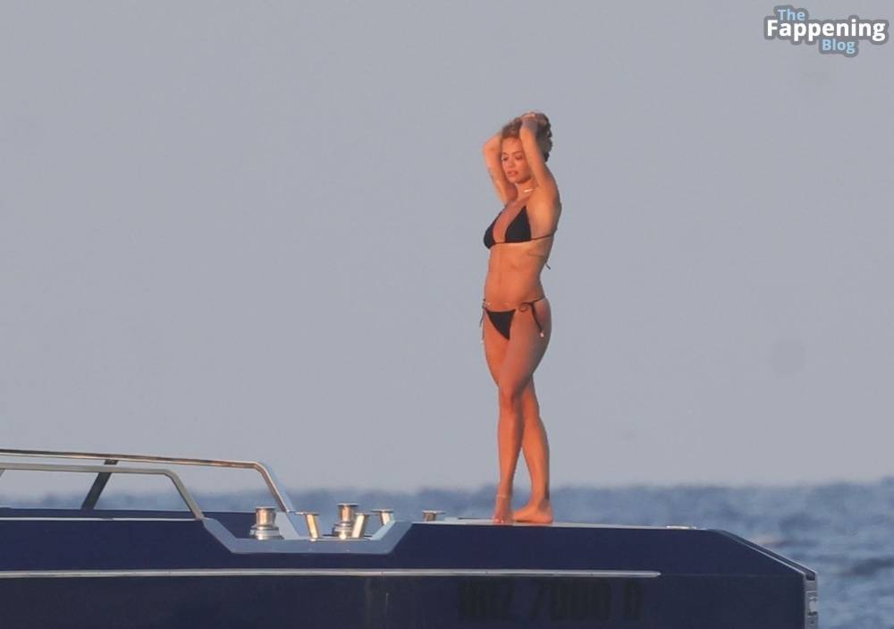 Kate Moss, Lila Moss & Rita Ora Put on a Sexy Bikini Show During Their Holiday in Formentera (98 Photos) - #16