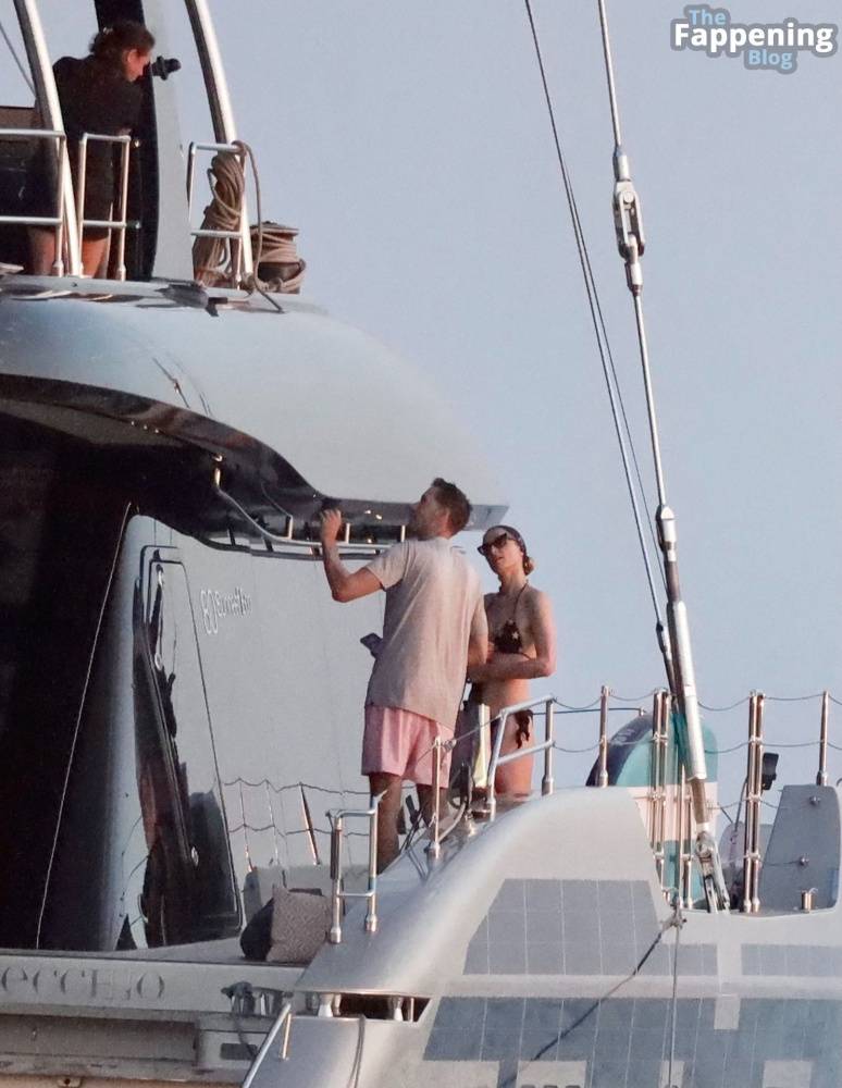 Paris Hilton Enjoys a Summer Break on a Luxury Yacht in Saint Tropez (53 Photos) - #23