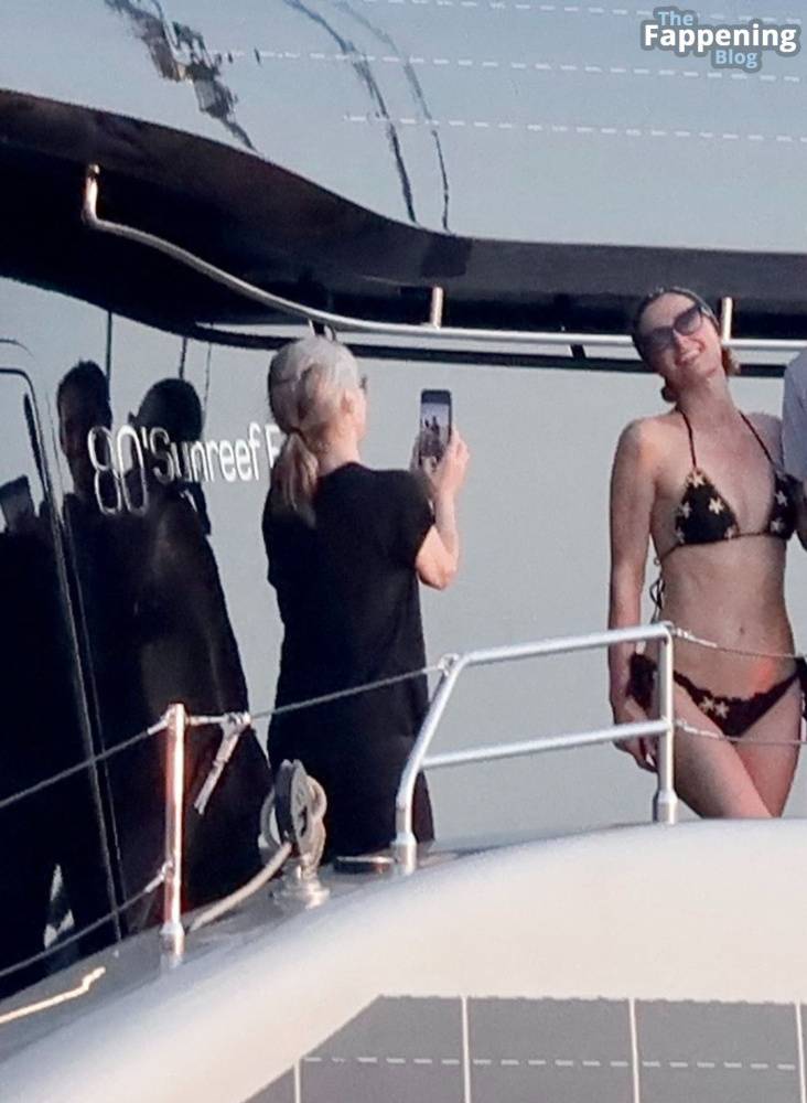 Paris Hilton Enjoys a Summer Break on a Luxury Yacht in Saint Tropez (53 Photos) - #18