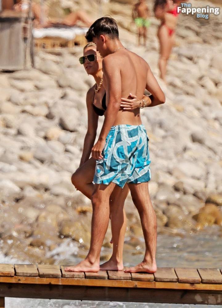 Sylvie Meis Shows Off Her Sexy Bikini Body in Ibiza (29 Photos) - #26