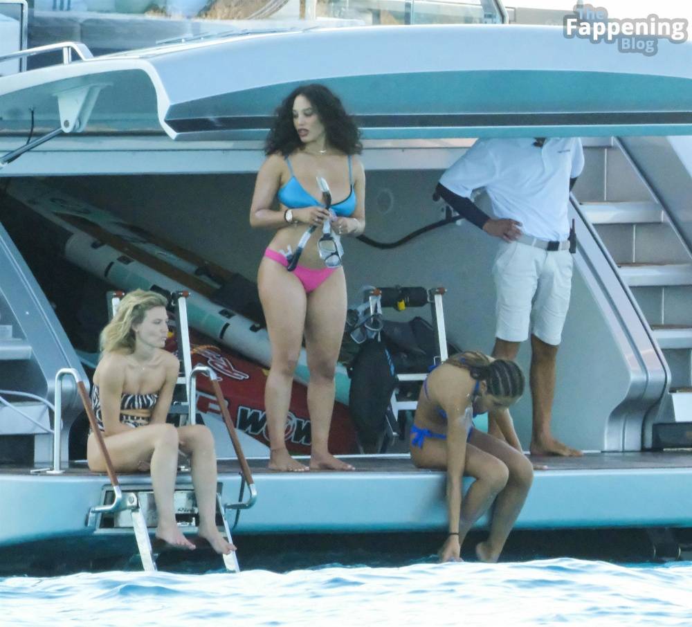 Jessica Ledon & David Guetta Get Up Close and Personal on a Yacht in Ibiza (45 Photos) - #18