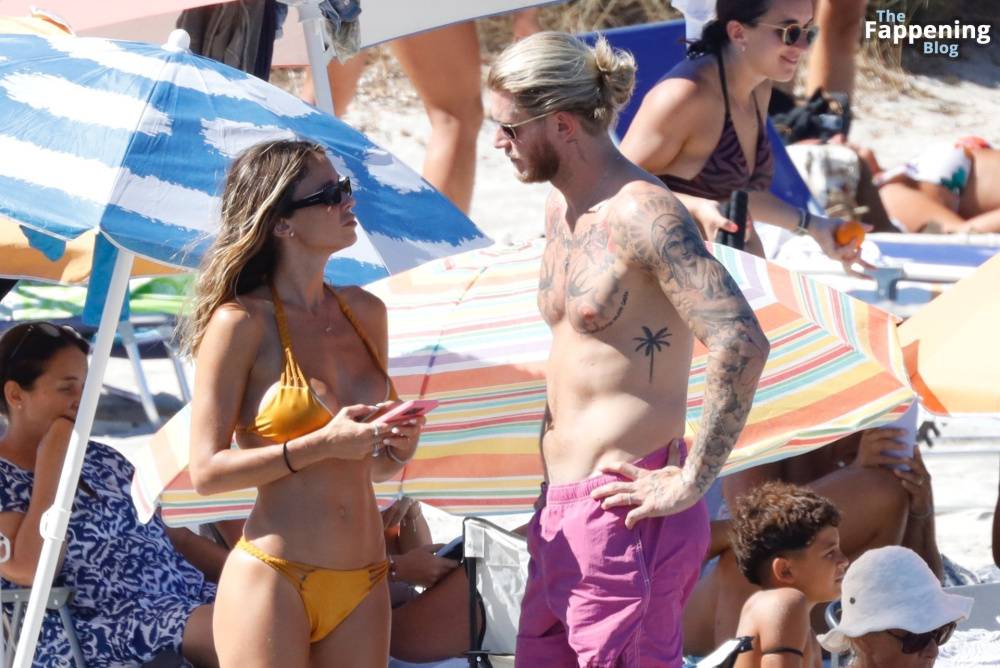 Diletta Leotta & Loris Karius Enjoy a Romantic Break and Relax on the Beach in Sardinia (59 Photos) - #20