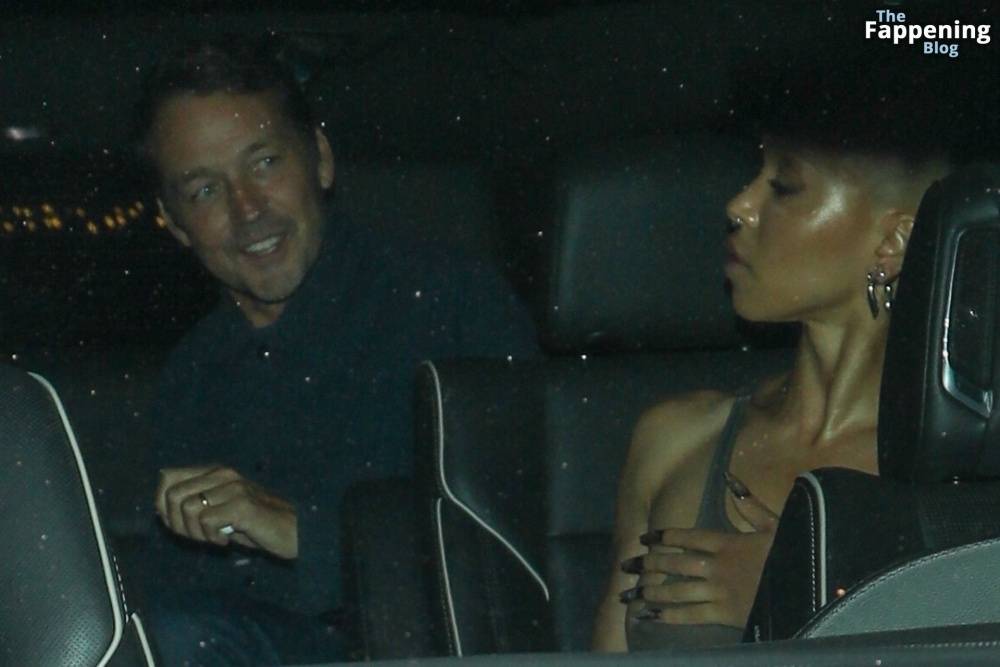 FKA Twigs Flashes Her Nude Tits as She Leaves Dinner in LA (20 Photos) - #17