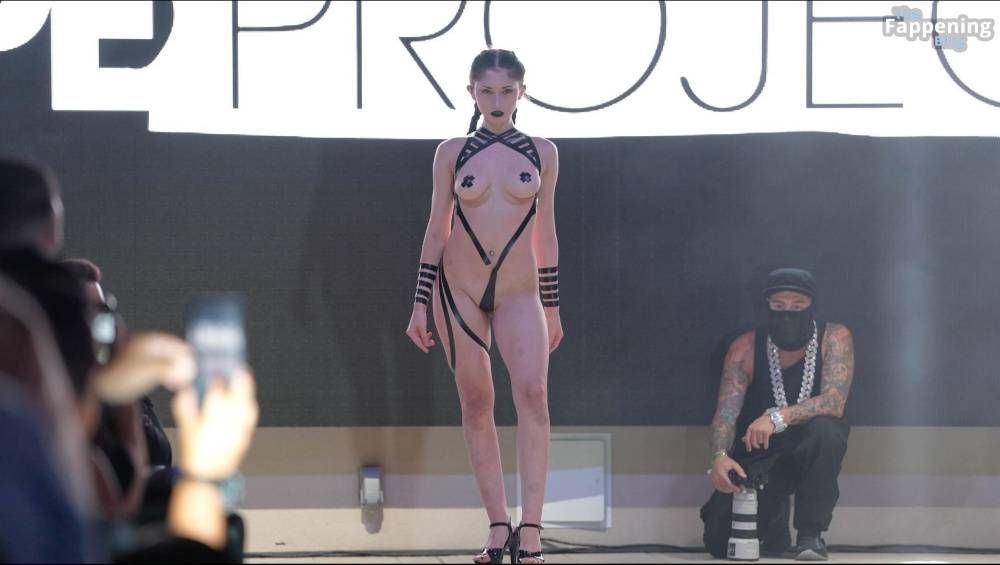 Sexy Models Walk the Runway for the Black Tape Project Fashion Show (46 Photos) - #16