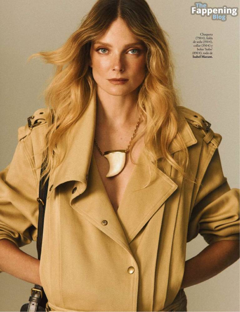 Eniko Mihalik Nude & Sexy – ELLE Spain September 2024 Issue (9 Photos) - #6