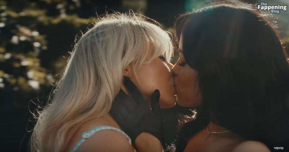 Sabrina Carpenter & Jenna Ortega Sexy – Taste (72 Pics + Video) - #2