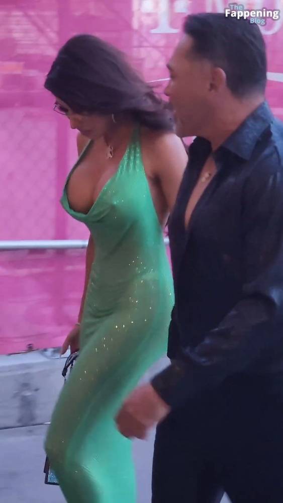 Holly Sonders Sexy (4 Pics + Video) - #4