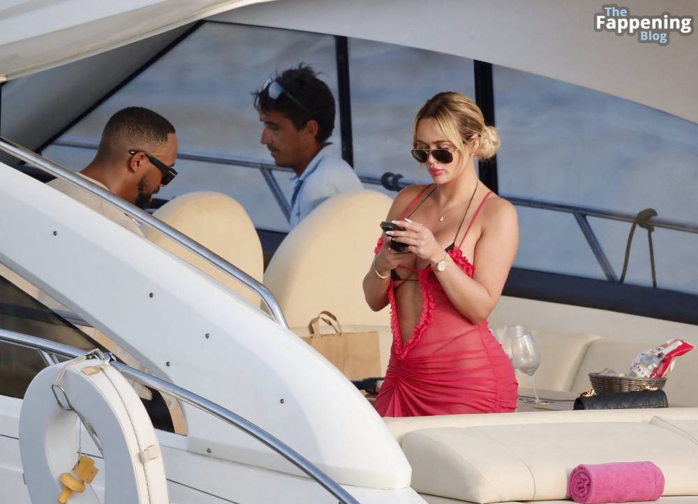 Ashley Stevenson & Marcus Jordan Enjoy a Day at Sea in Saint Tropez (12 Photos) - #3