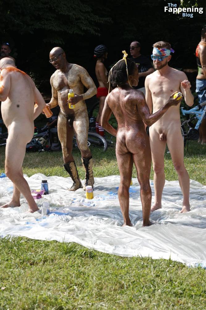 Philadelphia Naked By Race Event Near Kelly Drive (80 Photos) - #7