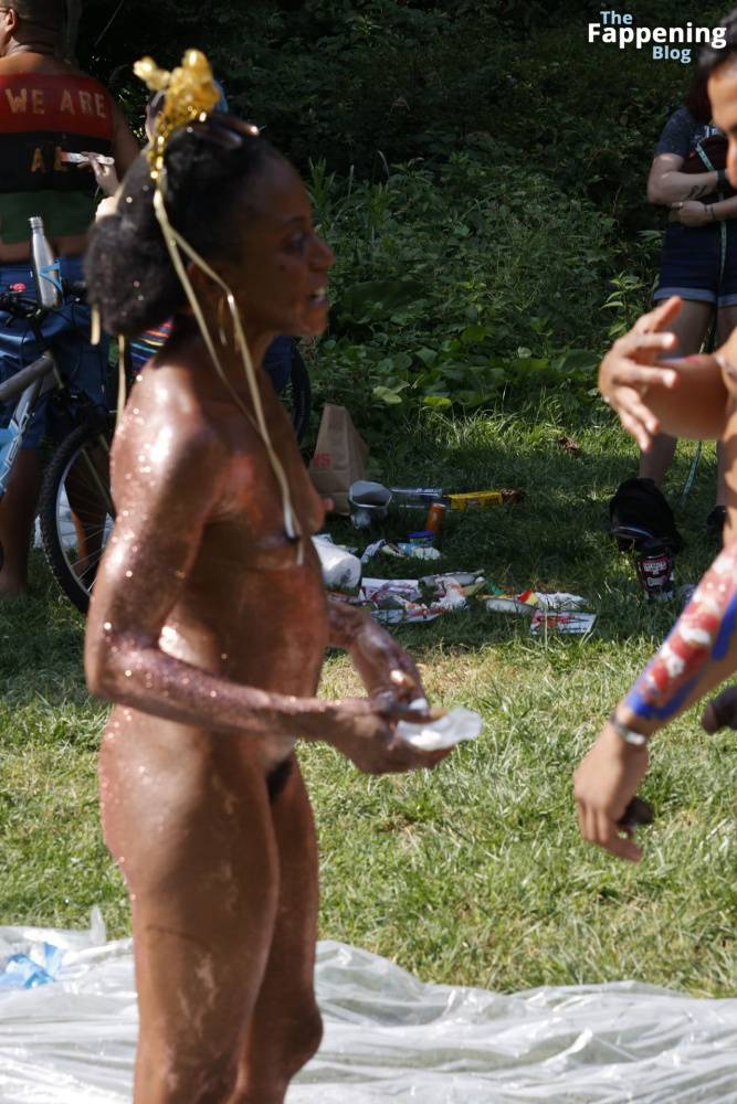 Philadelphia Naked By Race Event Near Kelly Drive (80 Photos) - #2