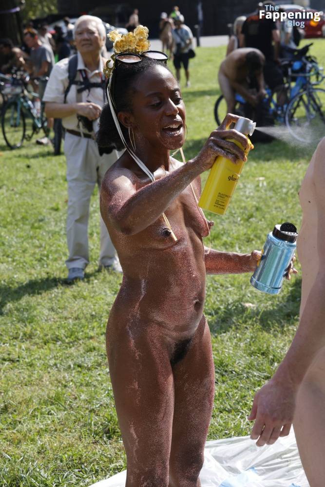 Philadelphia Naked By Race Event Near Kelly Drive (80 Photos) - #5