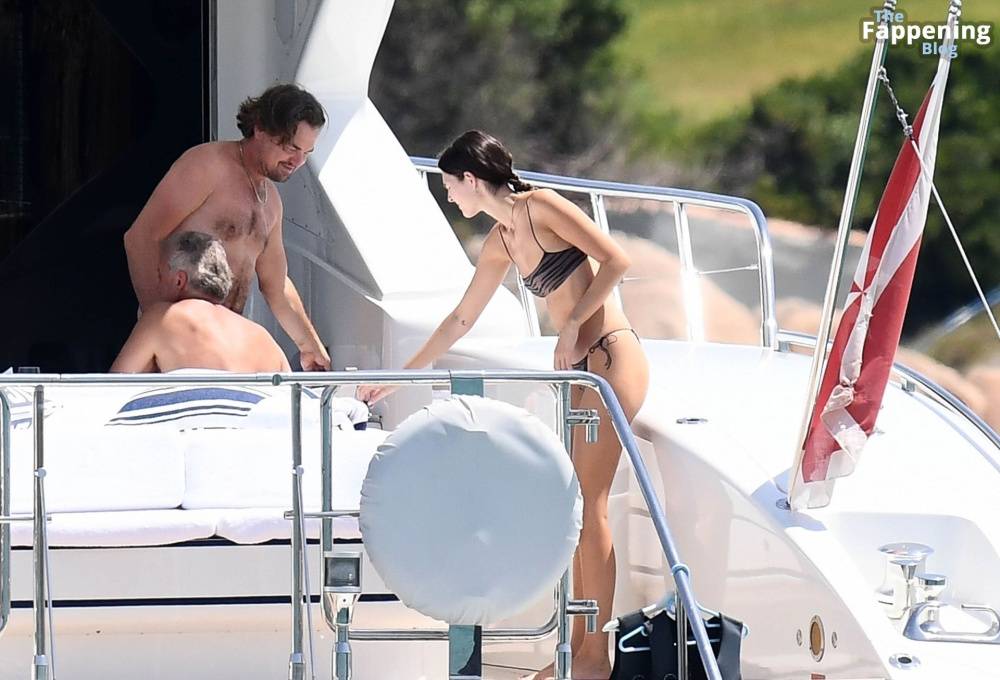 Vittoria Ceretti & Leonardo Di Caprio Soak Up the Sun in Sardinia (133 Photos) - #18