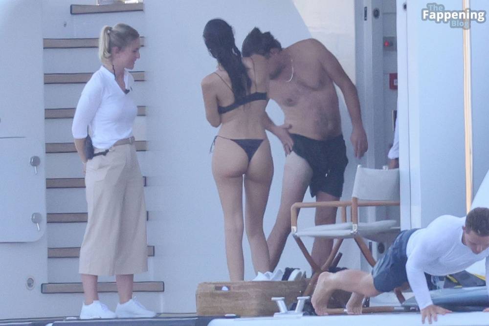 Vittoria Ceretti Displays Her Sexy Butt on a Yacht in Sardinia (49 Photos) - #15