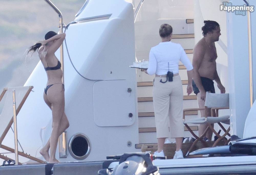 Vittoria Ceretti Displays Her Sexy Butt on a Yacht in Sardinia (49 Photos) - #23