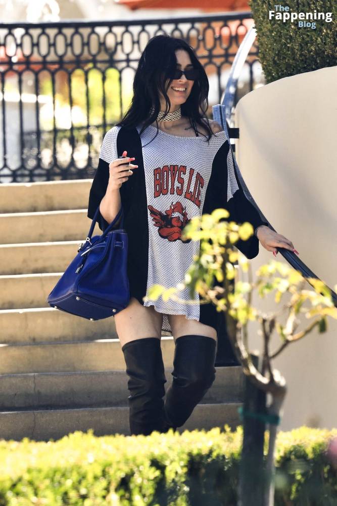 Megan Fox Risks an Almost Wardrobe Malfunction in LA (76 Photos) - #14