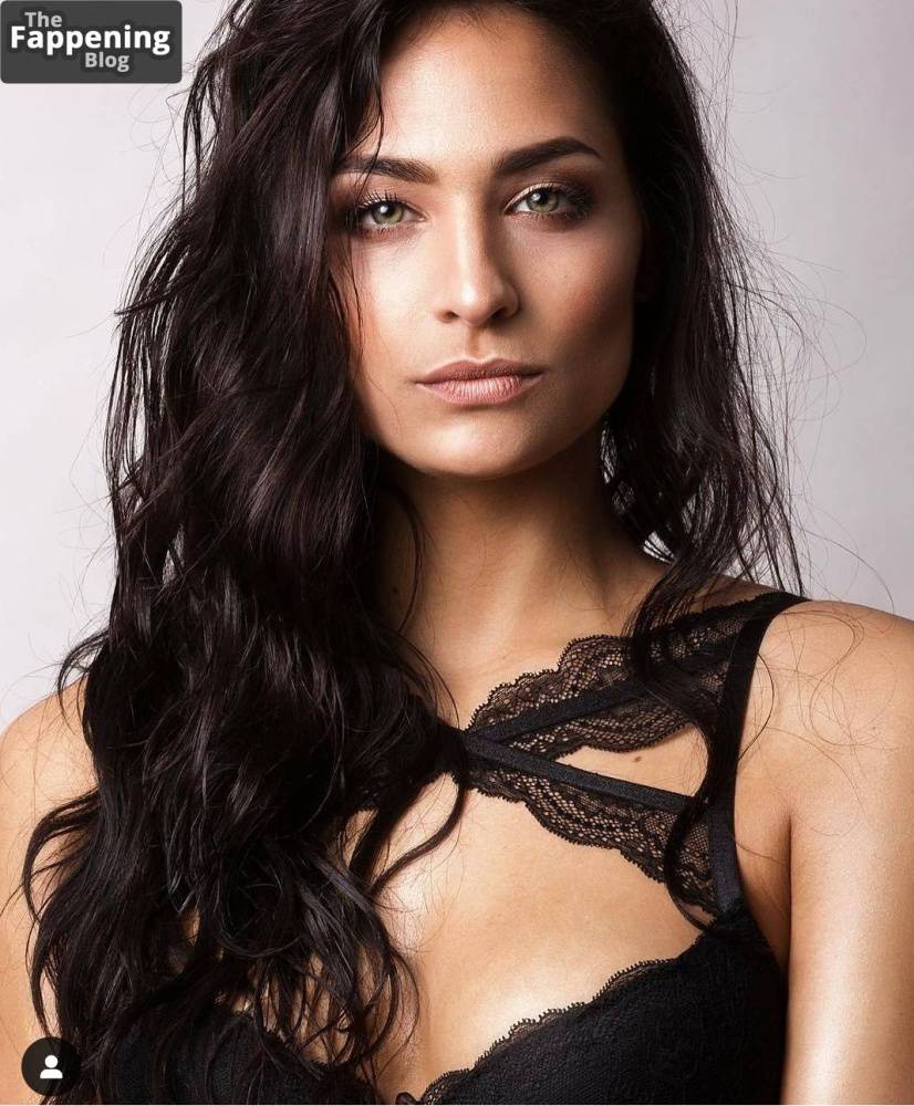 Amira Pocher Sexy (8 Photos) - #2