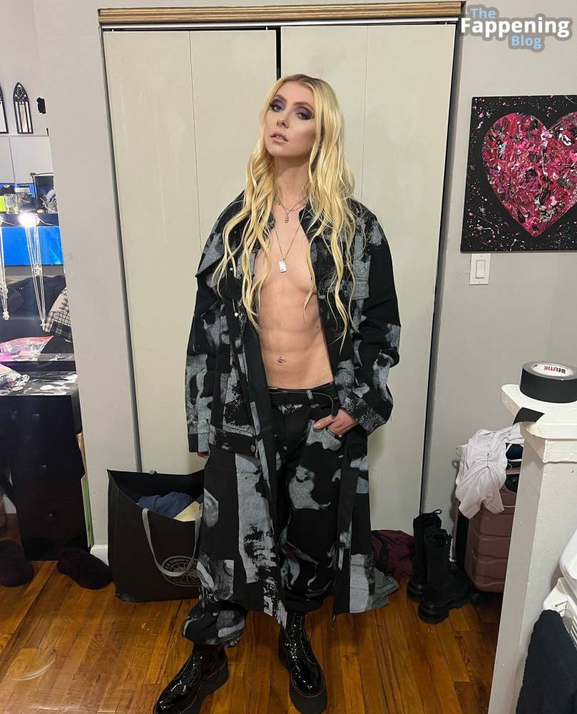 Taylor Momsen Goes Braless at the KidSuper’s Funny Business Comedy Fashion Show (25 Photos) - #13