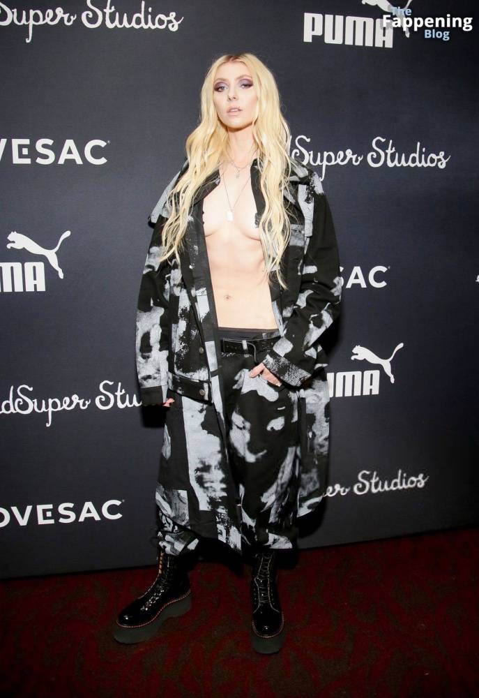 Taylor Momsen Goes Braless at the KidSuper’s Funny Business Comedy Fashion Show (25 Photos) - #18