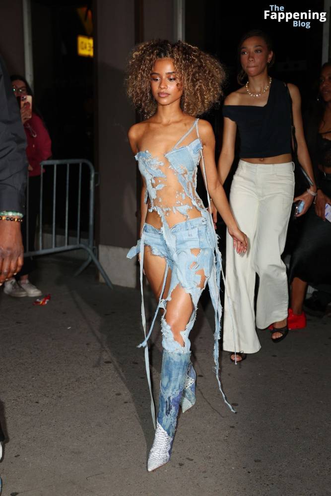 Tyla is Seen Leaving a VMAs After-Party at the Electric Lady Studios (28 Photos) - #28