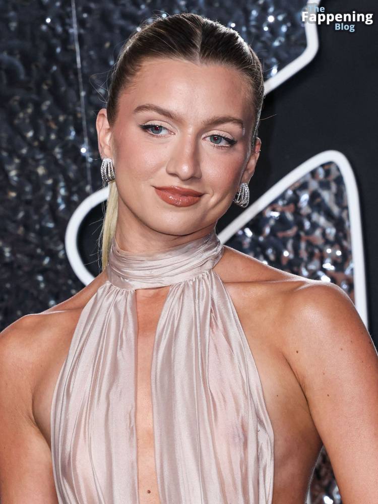 Anna Sitar Flashes Her Nude Tits at the 2024 MTV Video Music Awards (27 Photos) - #7