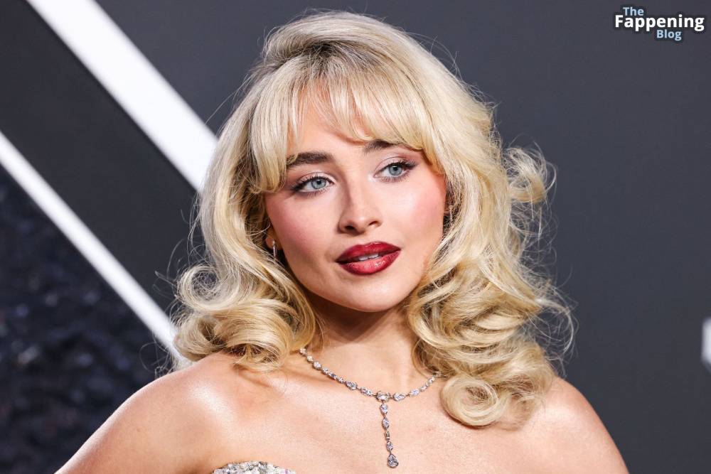 Sabrina Carpenter Displays Her Assets in a Beautiful Dress at the MTV VMAs (103 Photos) - #15