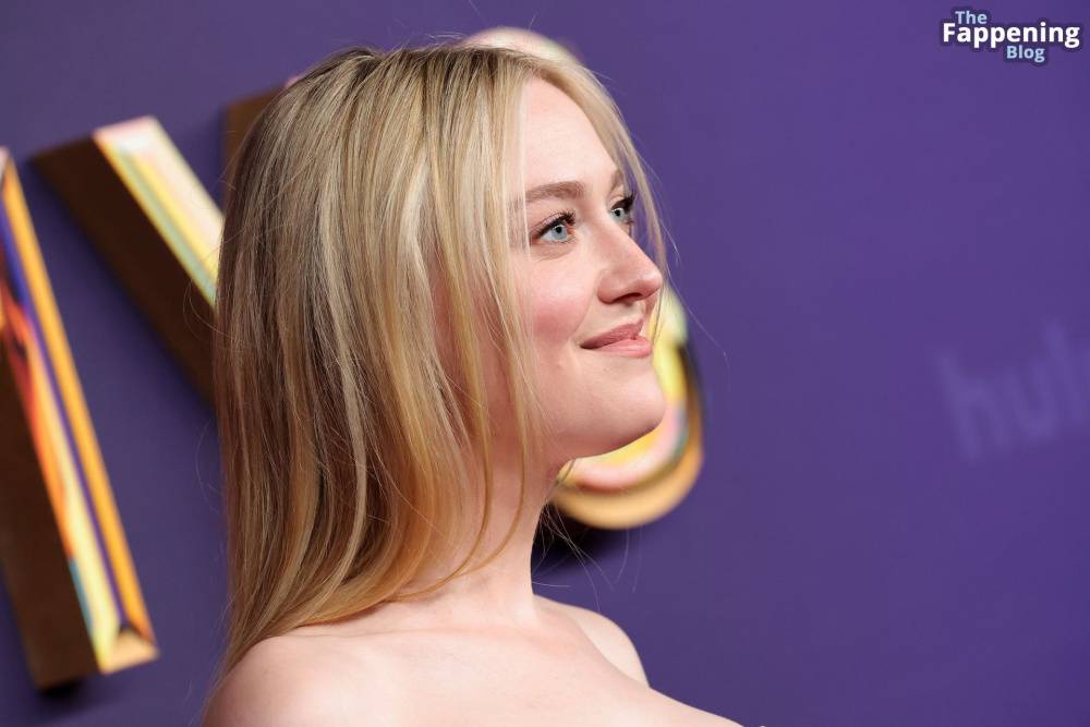 Dakota Fanning Looks Sexy at the 76th Primetime Emmy Awards (77 Photos) - #6