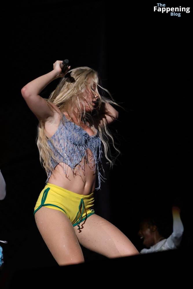 Zara Larsson Shows Off Her Goods as She Performs on Stage in Brazil (39 Photos) - #14