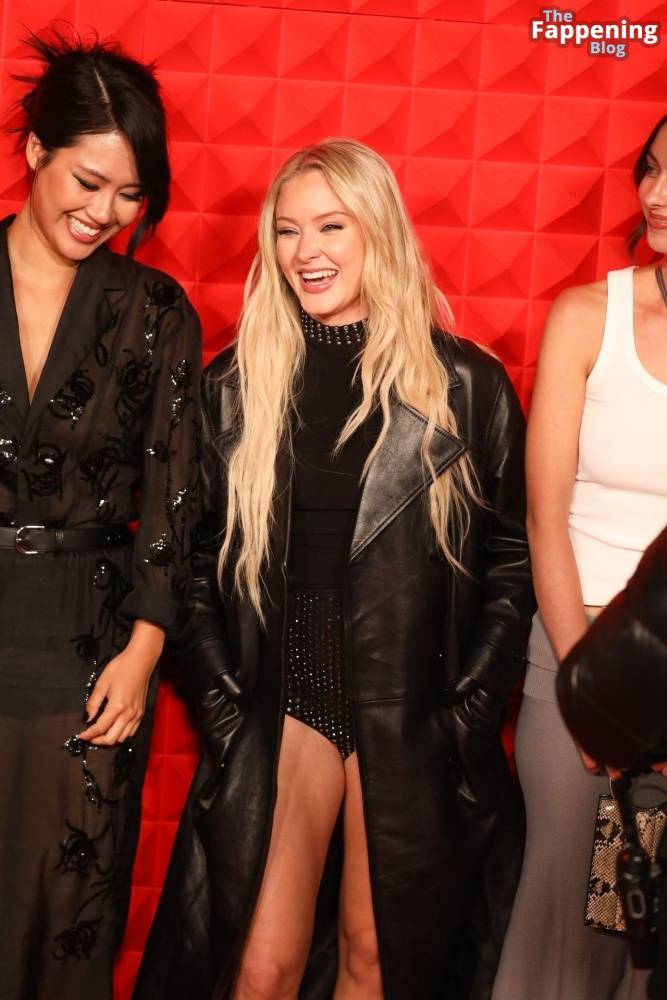 Zara Larsson Shows Off Her Sexy Legs at the H&M&London Event (41 Photos) - #28