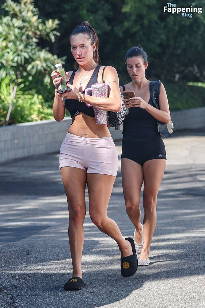 Anastasia Karanikolaou Shows Off Her Sculpted Abs with a Friend in Brentwood (60 Photos) - #6