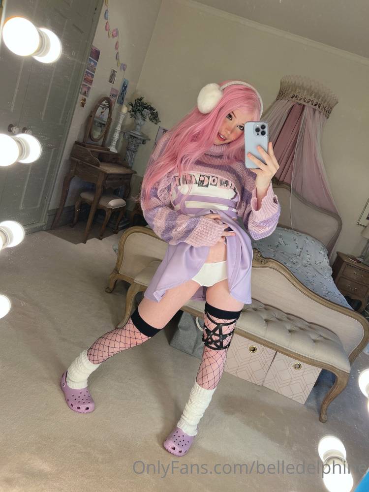 Belle Delphine Purple Crocs Porn Gallery - #15