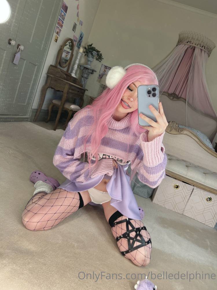 Belle Delphine Purple Crocs Porn Gallery - #8