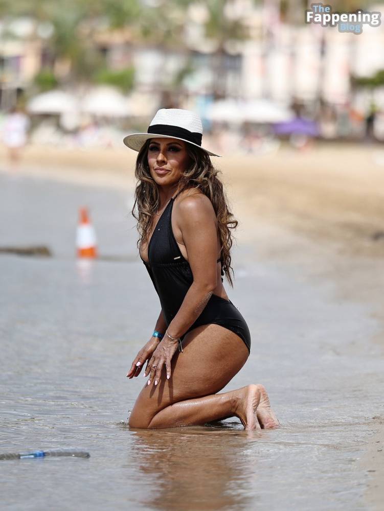 Narinder Kaur Looks Sexy in the Sea While on a Late Summer Break in Ibiza (56 Photos) - #29