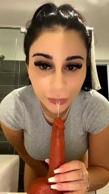 Mikaela Testa Dildo Deepthroat Onlyfans Video - #main